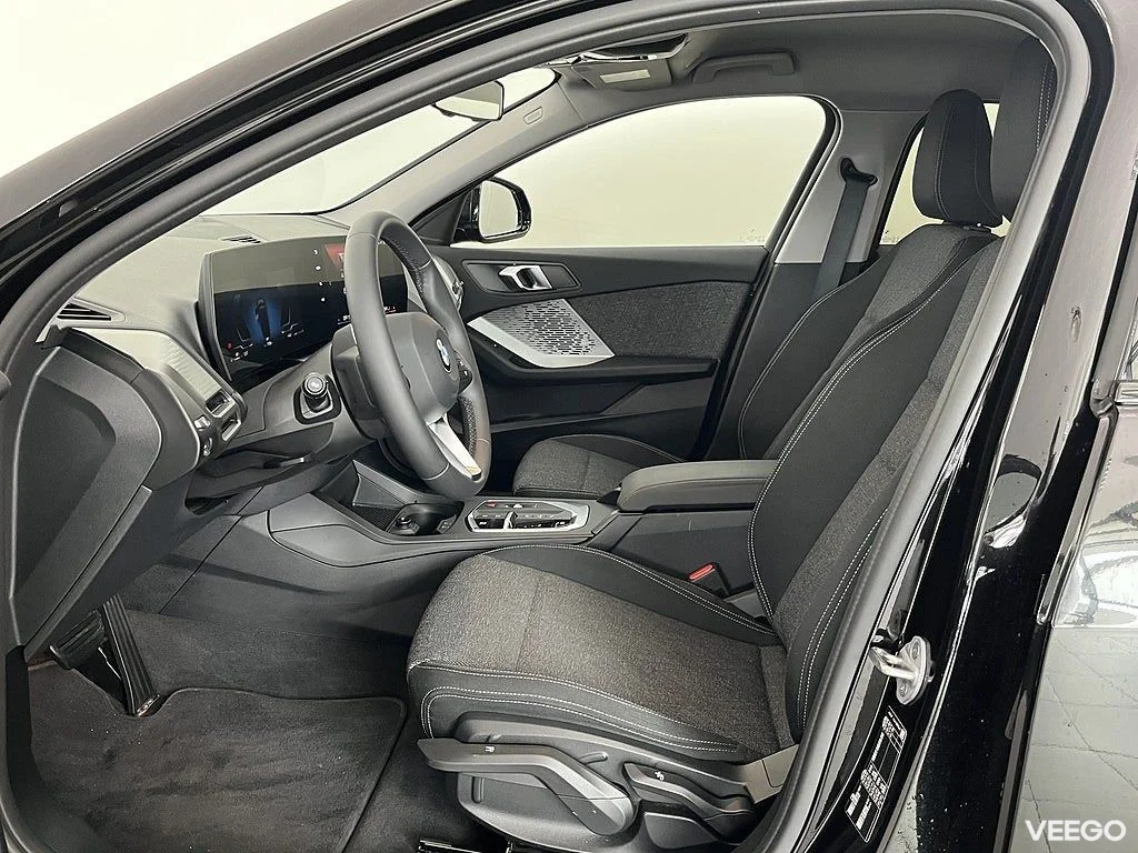 BMW 120 M Sport Design Nav 18" Drive/Park-assist Rattvärme 0kW
