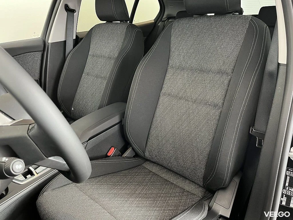 BMW 120 M Sport Design Nav 18" Drive/Park-assist Rattvärme 0kW