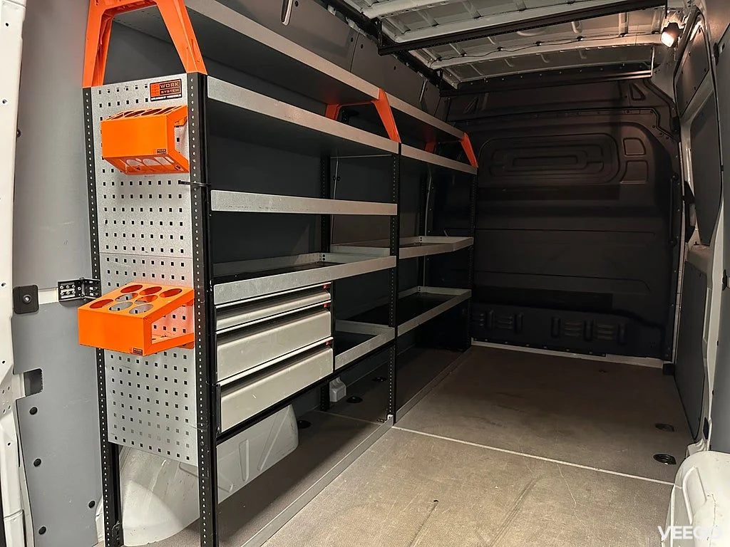 Mercedes-Benz Sprinter 55 kWh L2H2 / V-inredd / Moms 85kW