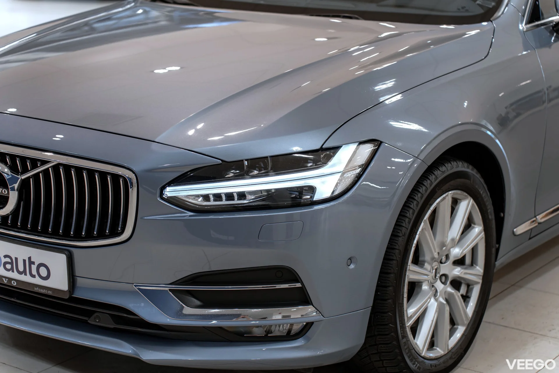 Volvo S90 Inscription AWD D5 2 173kW