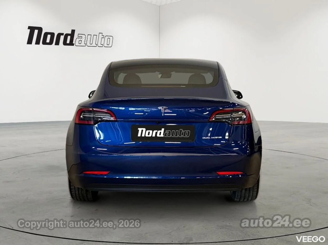 Tesla Model 3 Dual Motor Long Range 366kW