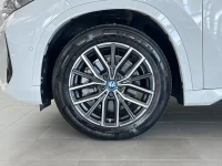 BMW iX1 xDrive30 M Sport Dragkrok Rattvärme Sportstolar 0kW