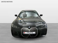 BMW i4 eDrive40 M Sport HiFi  18" Drag Adptfarth Rattvärme 0kW