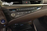 Lexus ES 300 300h 2.5 E-CVT 218HK Comfort /Taklucka 160kW