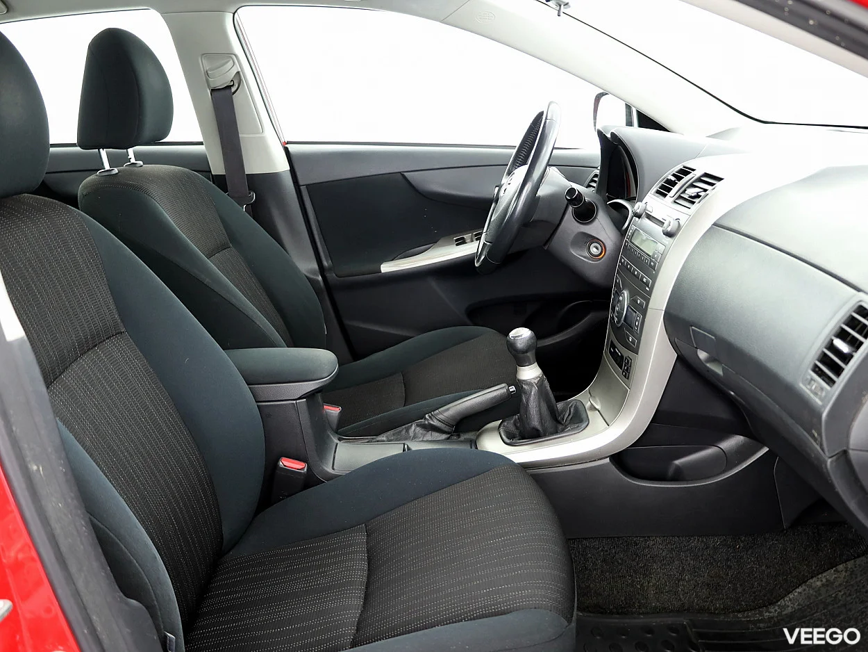 Toyota Corolla 1.6 91kW
