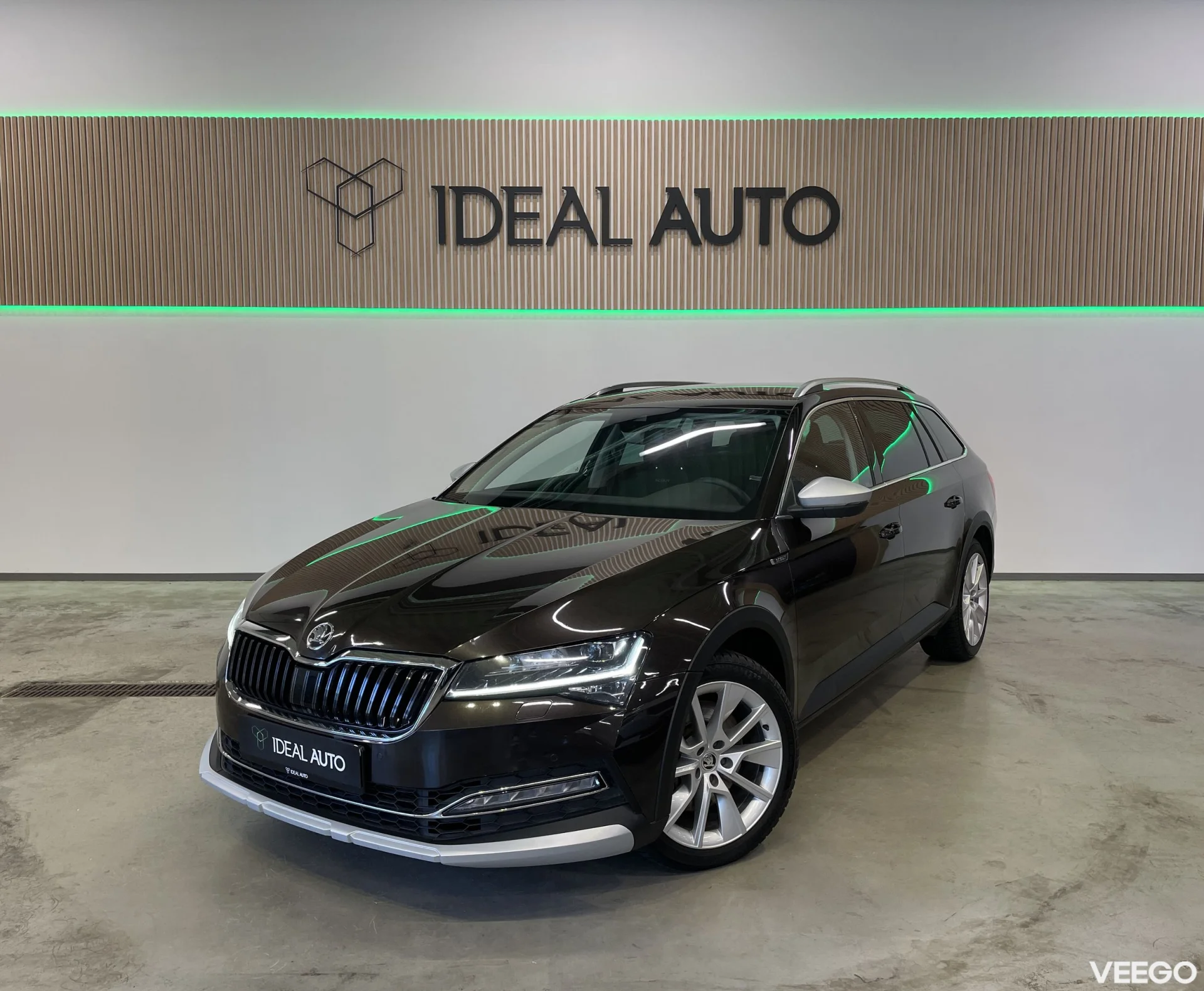 Skoda Superb Scout Combi FL 2 206kW