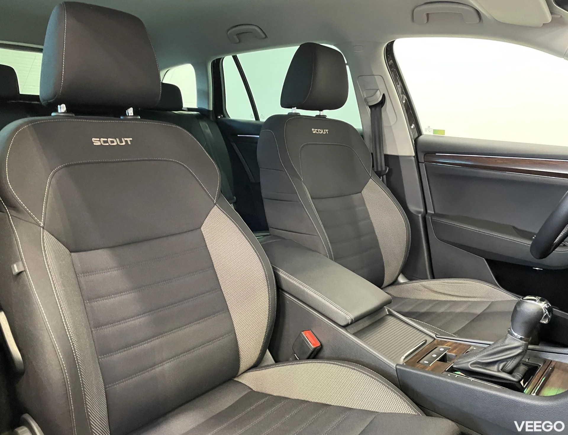 Skoda Superb Scout Combi FL 2 206kW