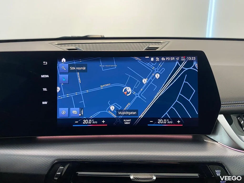 BMW iX1 xDrive30 Adaptivt M-chassi Parkeringsassistans 0kW