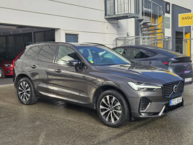 Image of Volvo XC60 B4 Mild-Hybrid Plus Dark AWD 2 145kW