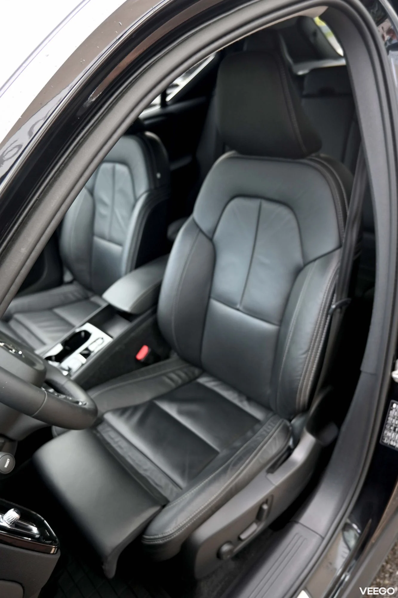 Volvo XC40 H&K INSCRIPTION INTELLI SAFE MY23 1.5 155kW