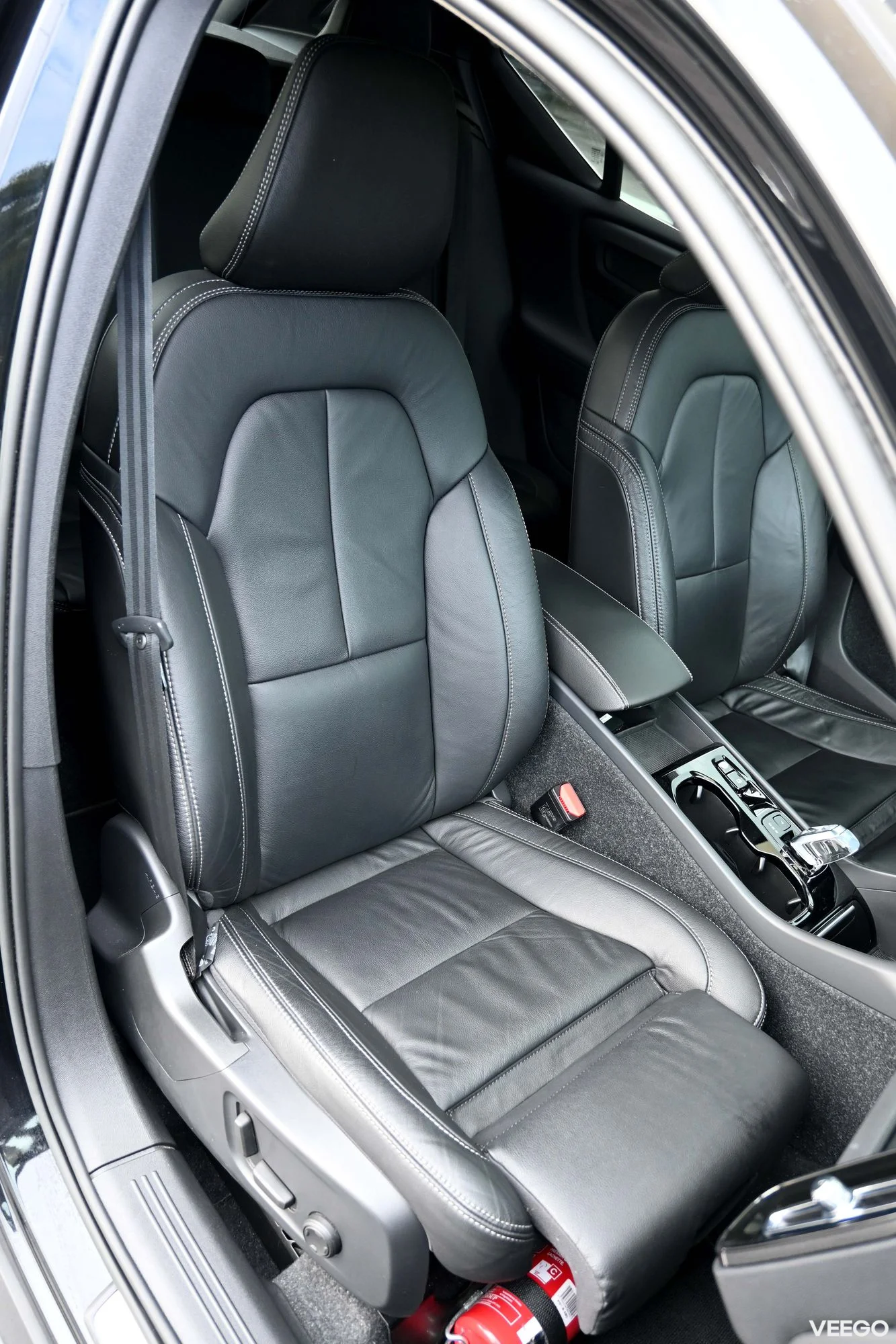 Volvo XC40 H&K INSCRIPTION INTELLI SAFE MY23 1.5 155kW