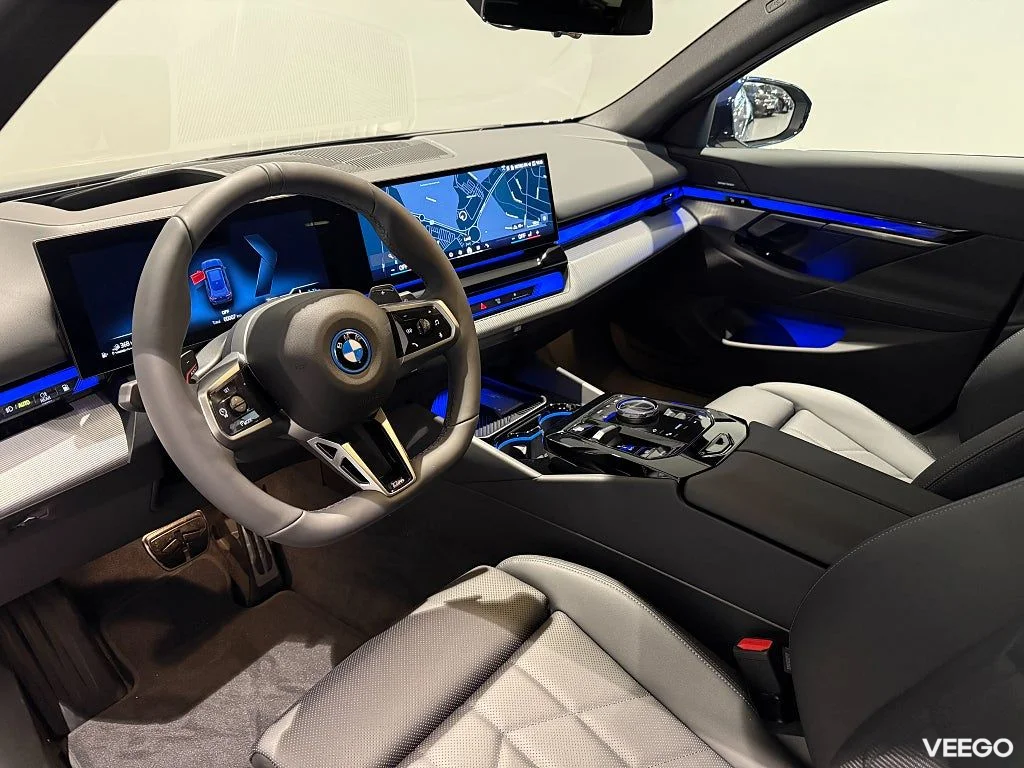 BMW 530 xDrive Touring M Sport Business Drag HUD H/K Adpt Farth 0kW
