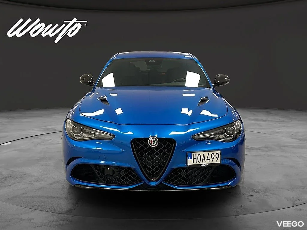 Alfa Romeo Giulia Quadrifoglio V6 510HK /H/K /Svensksåld 375kW