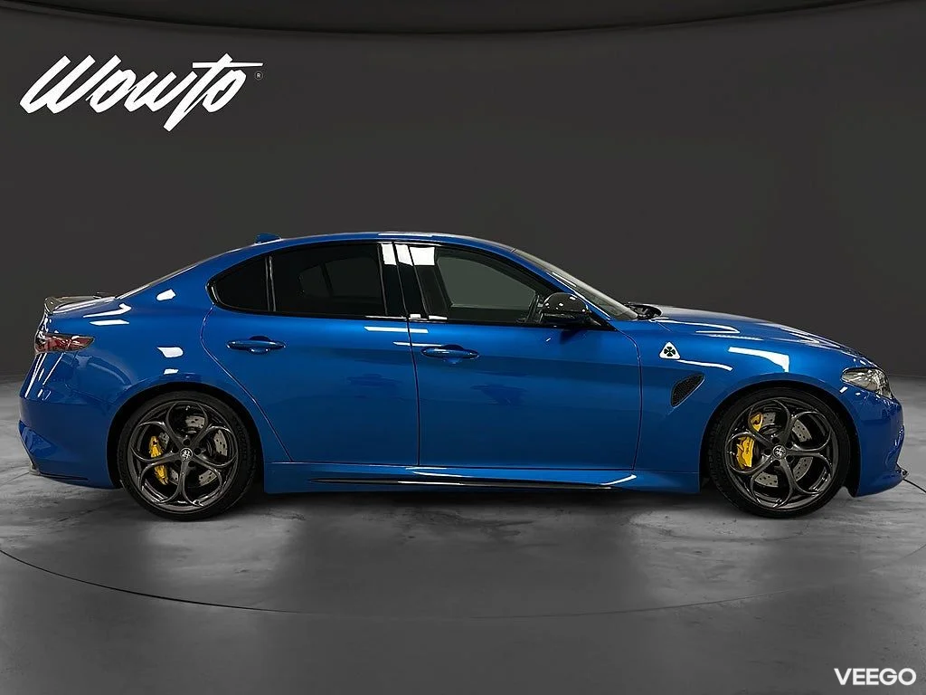 Alfa Romeo Giulia Quadrifoglio V6 510HK /H/K /Svensksåld 375kW