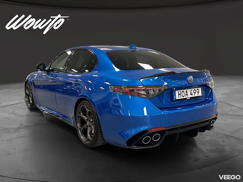 Alfa Romeo Giulia Quadrifoglio V6 510HK /H/K /Svensksåld 375kW