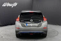 Nissan Leaf e+ 62 kWh 217HK N-Connecta /360 /Moms 160kW thumbnail