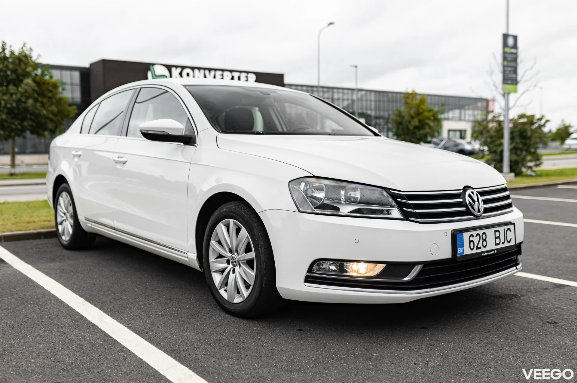 Volkswagen Passat Elegance 2.0 103kW