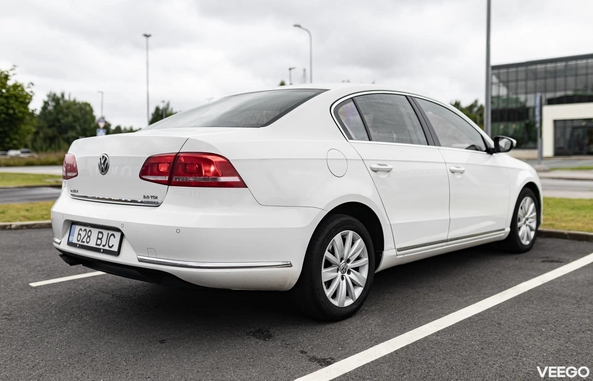 Volkswagen Passat Elegance 2.0 103kW