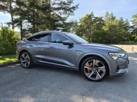 Audi e-tron Sportback 158kW thumbnail