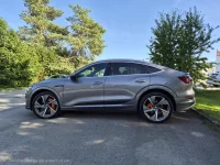 Audi e-tron Sportback 158kW thumbnail