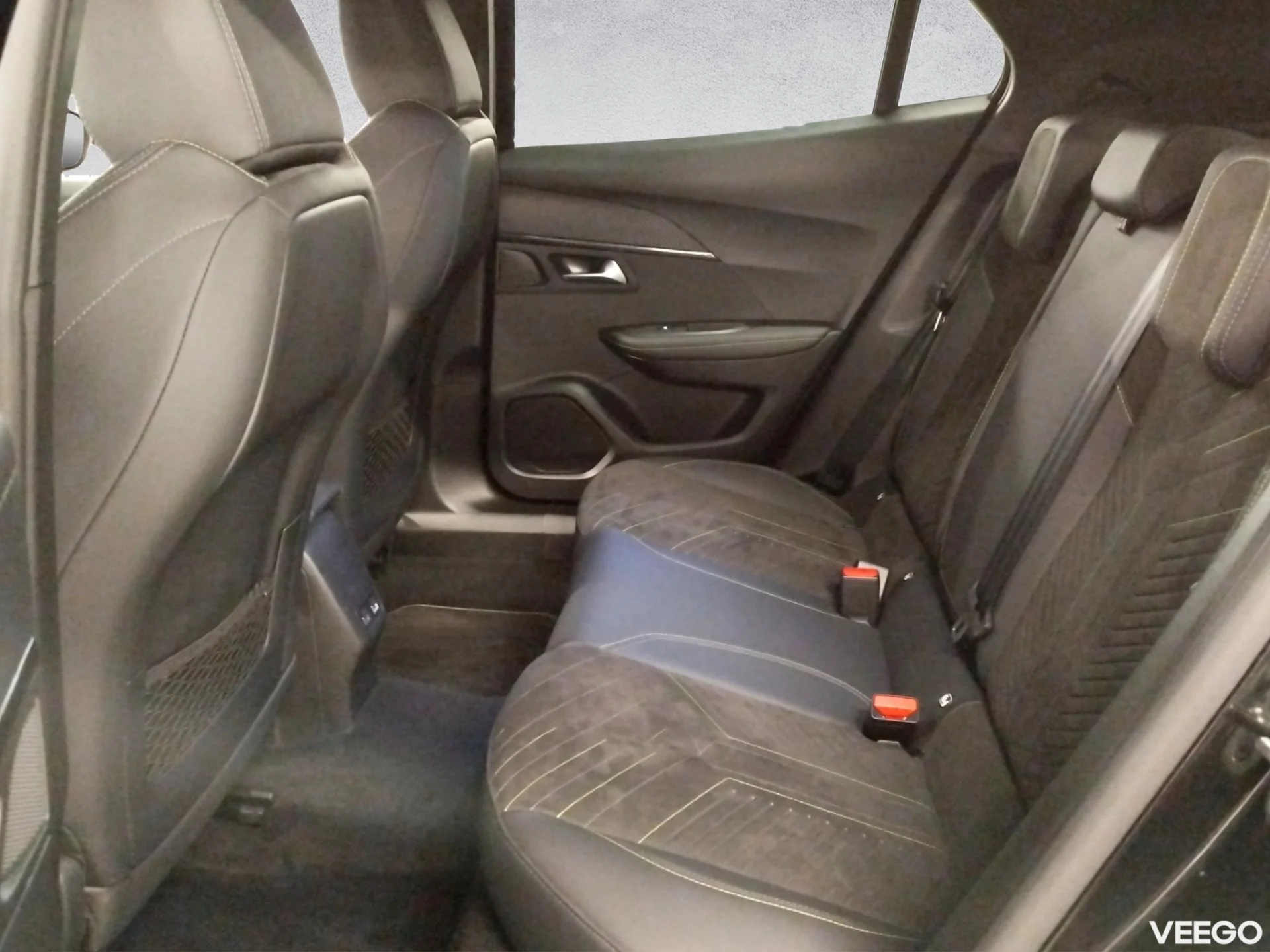 Peugeot 2008 GT Hybrid 145 e-DCS6 100kW