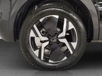 Peugeot 2008 GT Hybrid 145 e-DCS6 100kW thumbnail