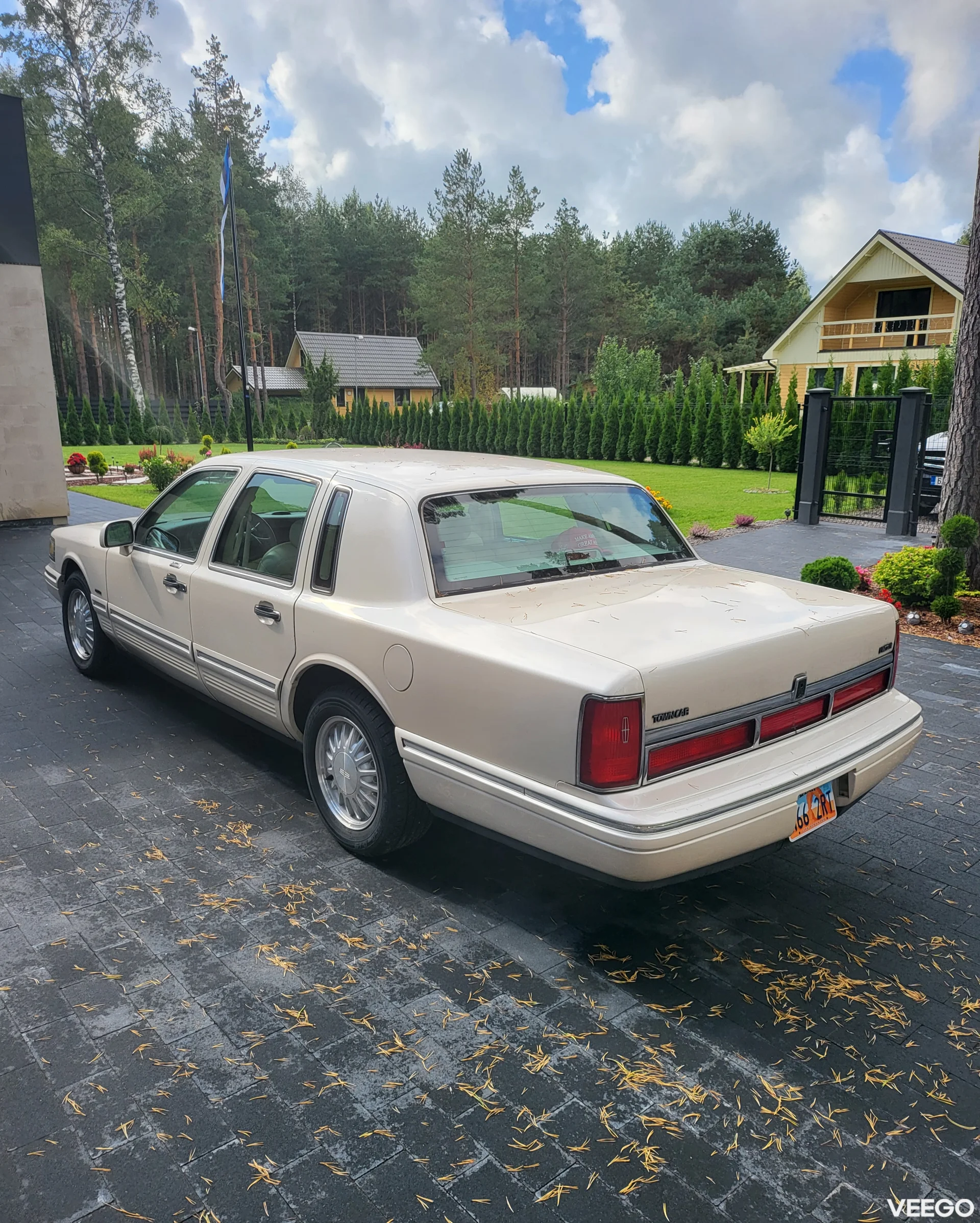 Lincoln Town Car Cartier 4600 0kW