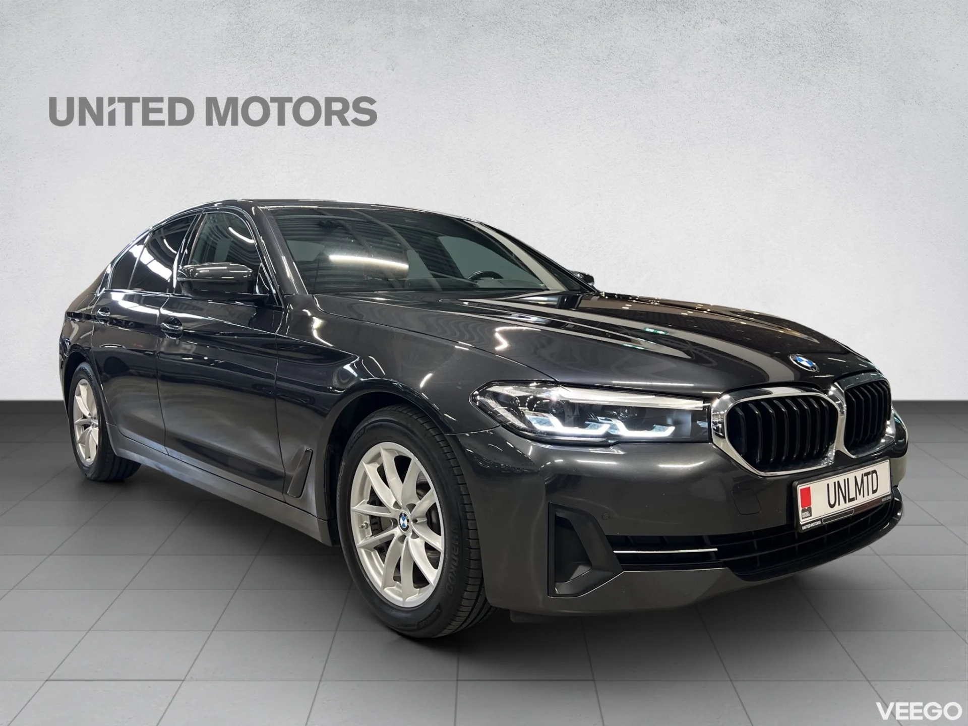 BMW 520 - 2 140kW