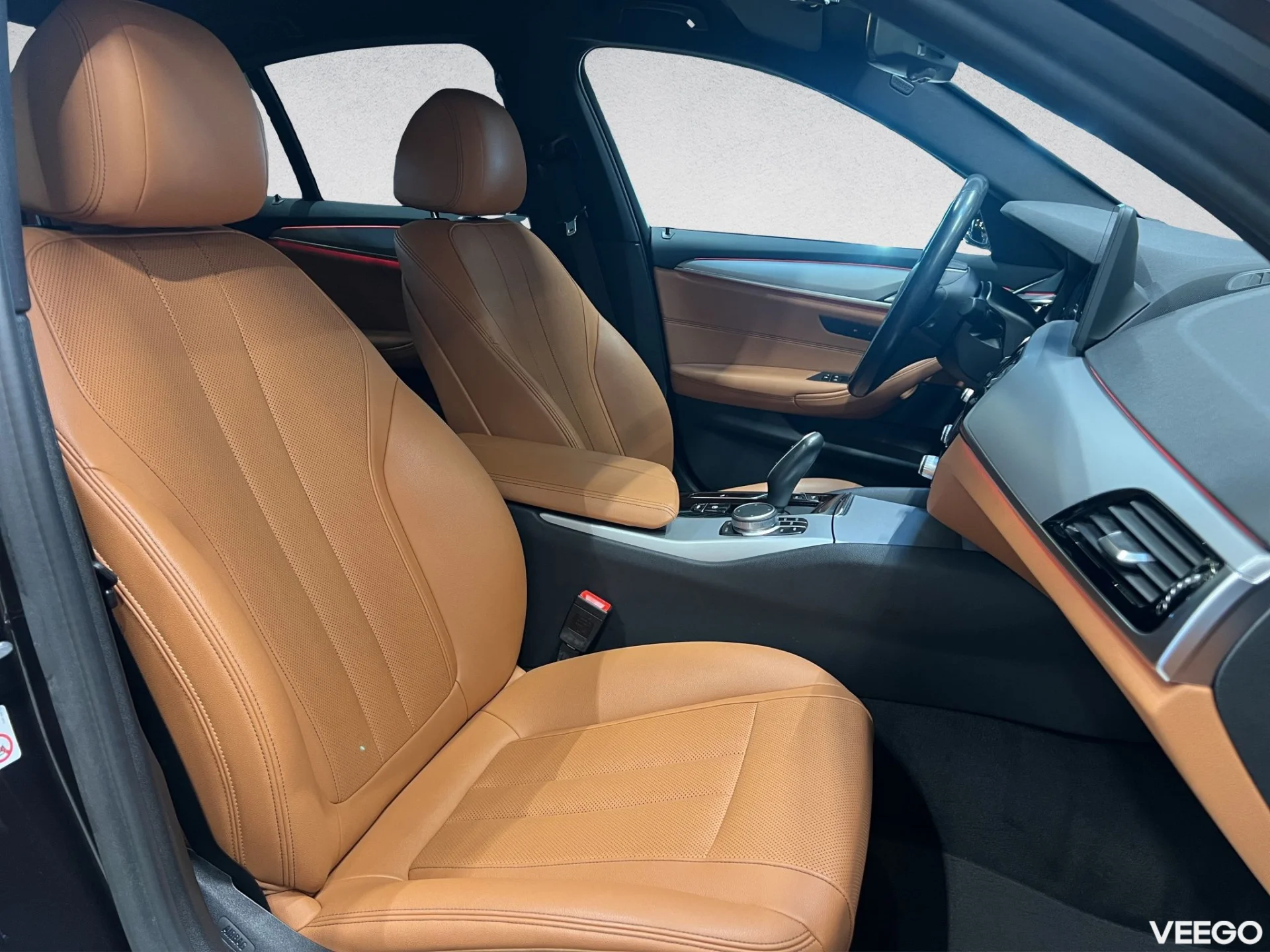 BMW 520 - 2 140kW