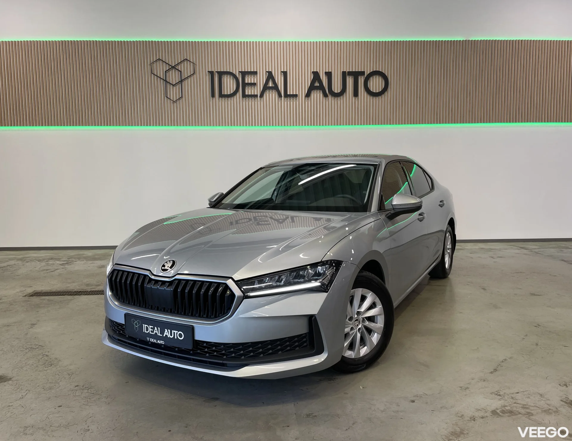 Skoda Superb HB Essence 1.5 110kW