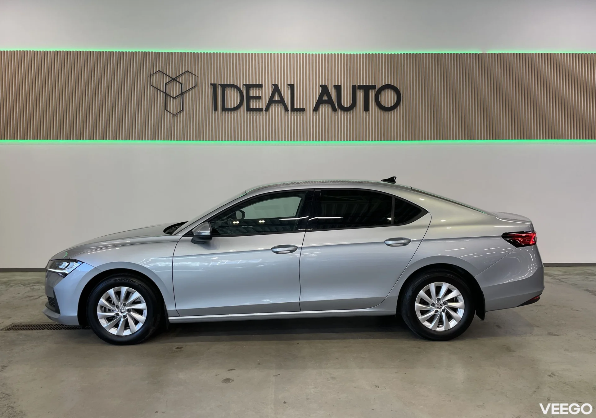 Skoda Superb HB Essence 1.5 110kW