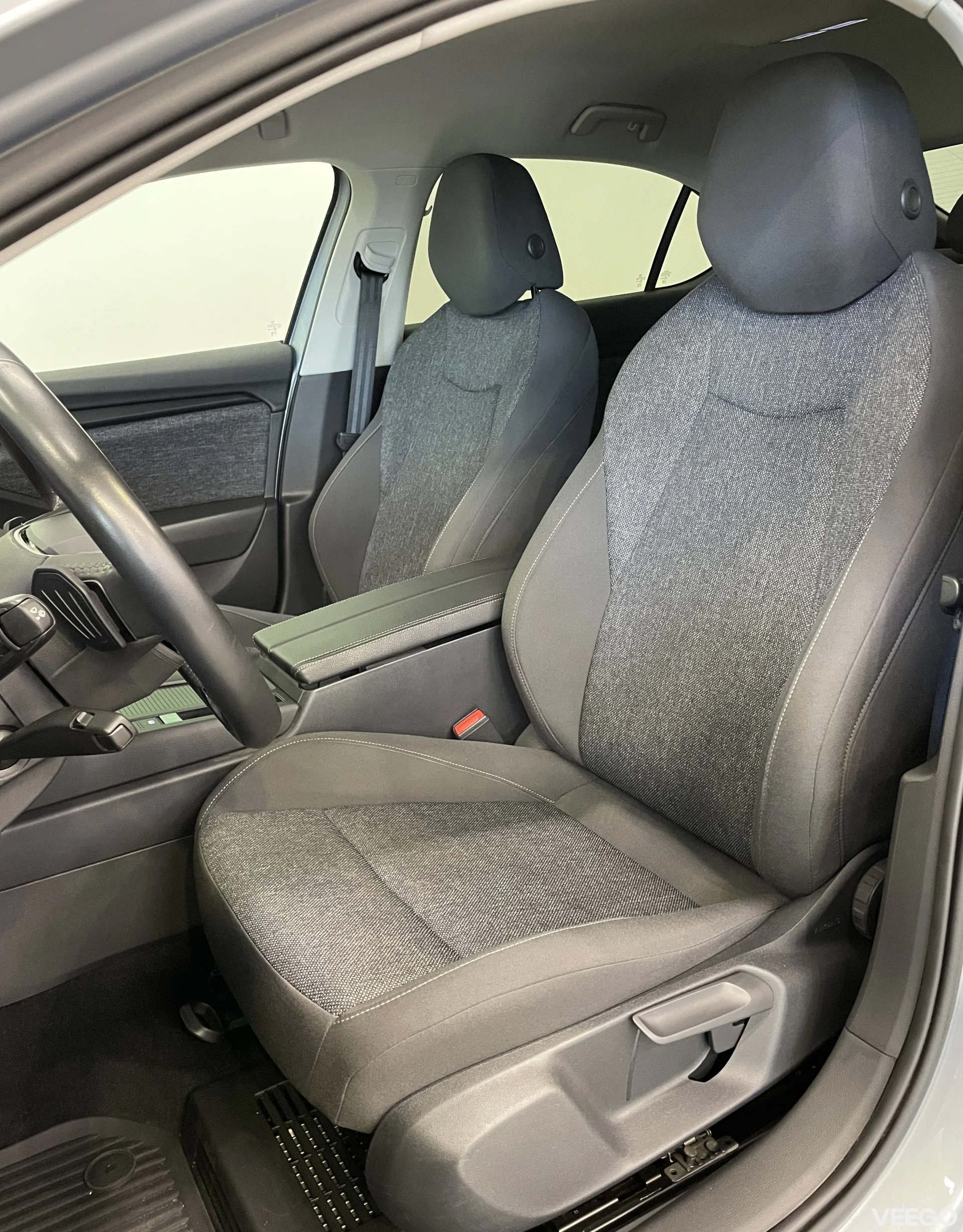 Skoda Superb HB Essence 1.5 110kW