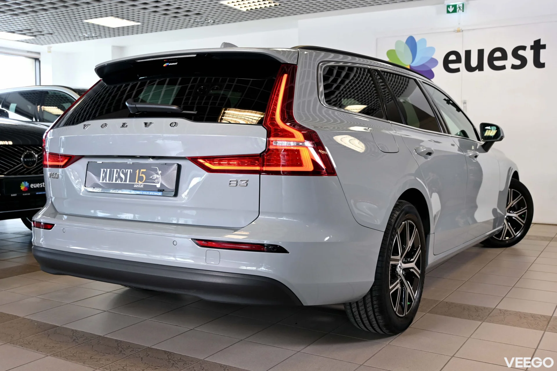 Volvo V60 BRIGHT PLUS INTELLI SAFE MY24 2 120kW