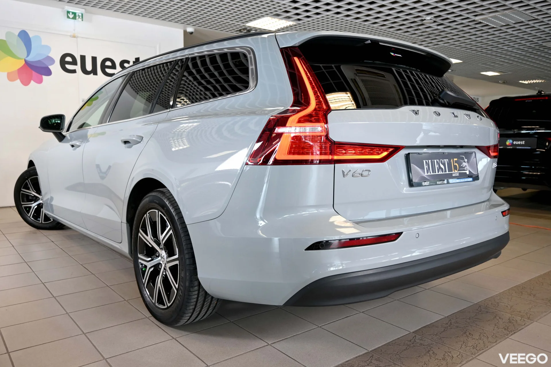Volvo V60 BRIGHT PLUS INTELLI SAFE MY24 2 120kW