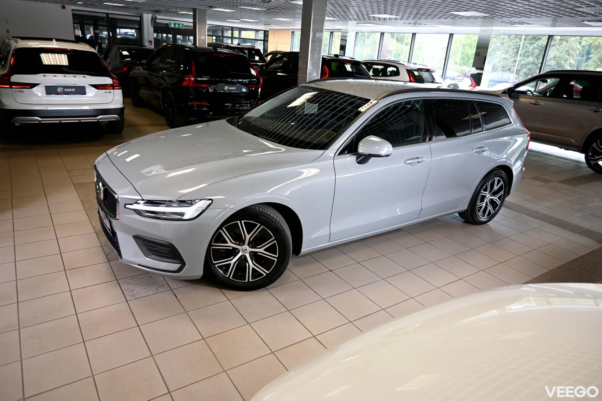 Volvo V60 BRIGHT PLUS INTELLI SAFE MY24 2 120kW