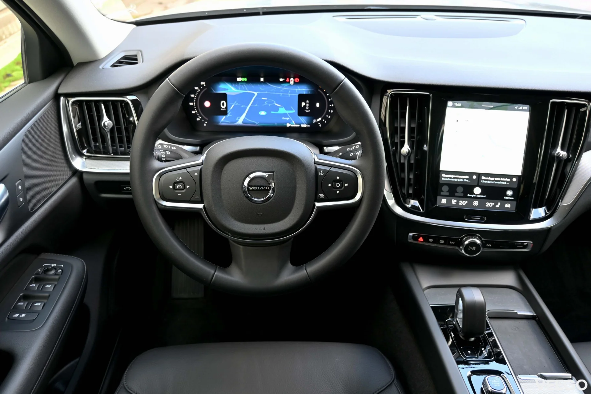 Volvo V60 BRIGHT PLUS INTELLI SAFE MY24 2 120kW