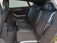 Lamborghini Urus - 4 588kW thumbnail