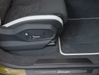 Lamborghini Urus - 4 588kW thumbnail