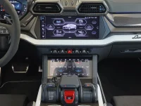Lamborghini Urus - 4 588kW thumbnail