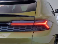 Lamborghini Urus - 4 588kW thumbnail