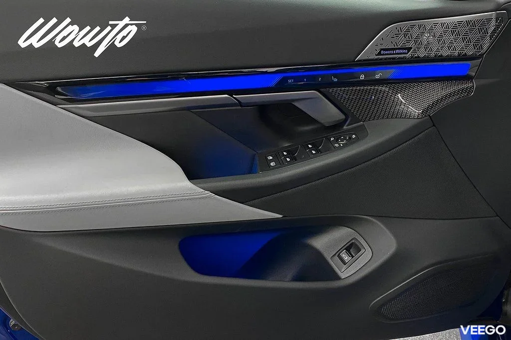 BMW M5 Sedan 727HK /Keramiska /B&W /HuD /Se Spec /Moms 535kW