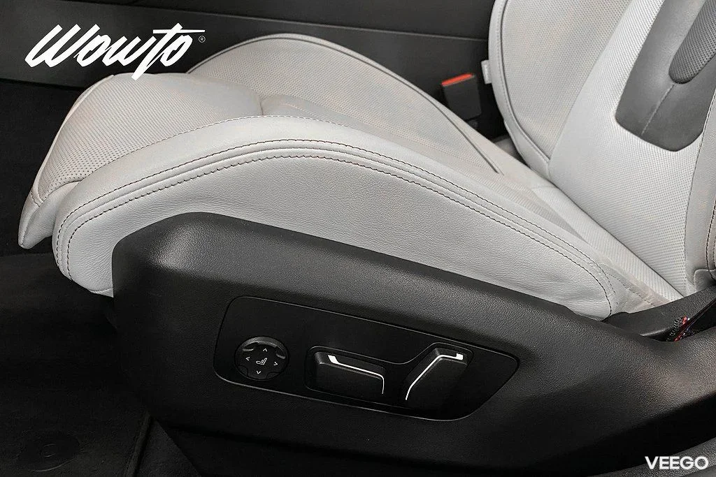 BMW M5 Sedan 727HK /Keramiska /B&W /HuD /Se Spec /Moms 535kW