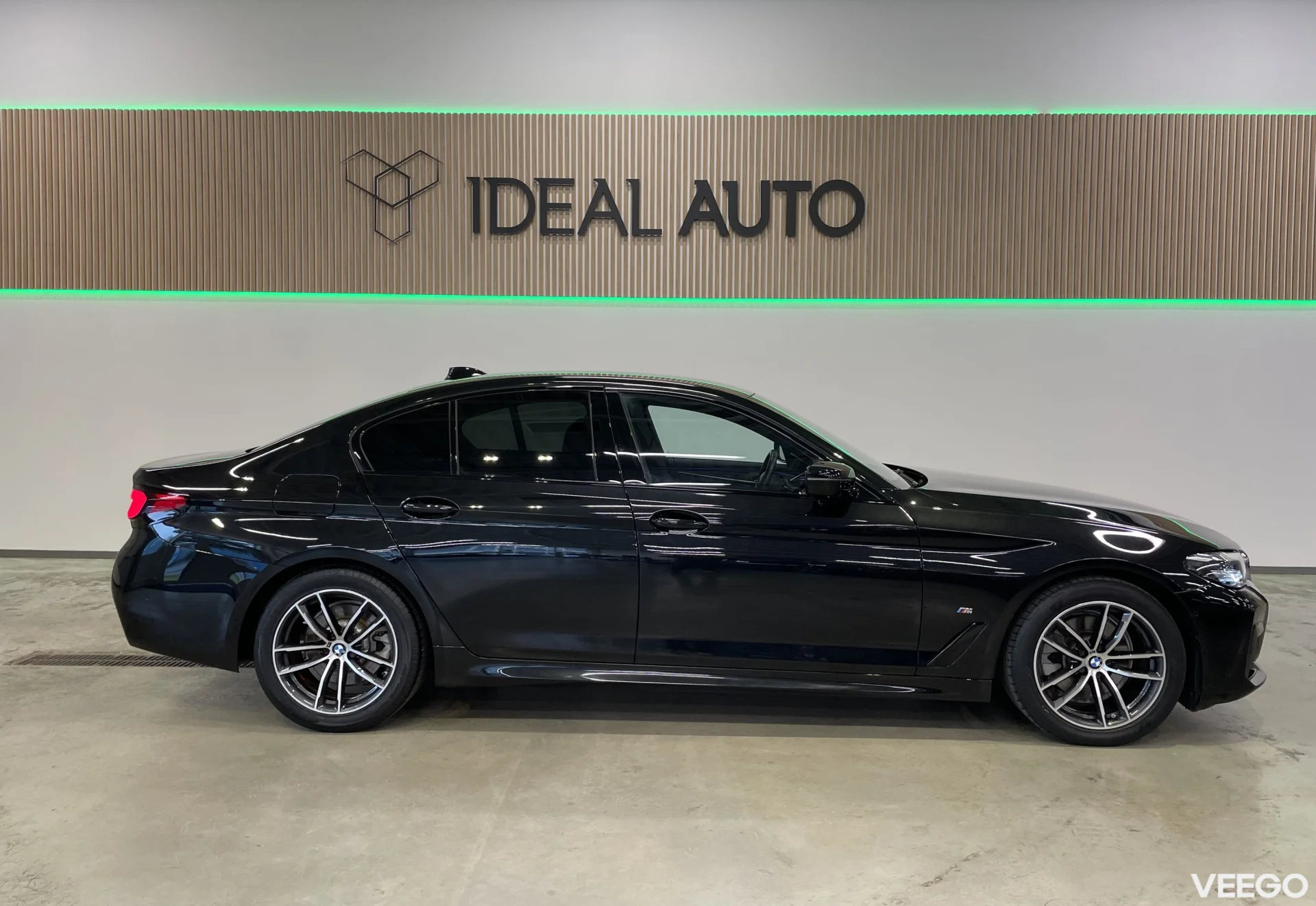 BMW 520 MHEV 2 135kW