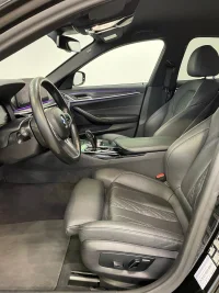 BMW 520 MHEV 2 135kW thumbnail