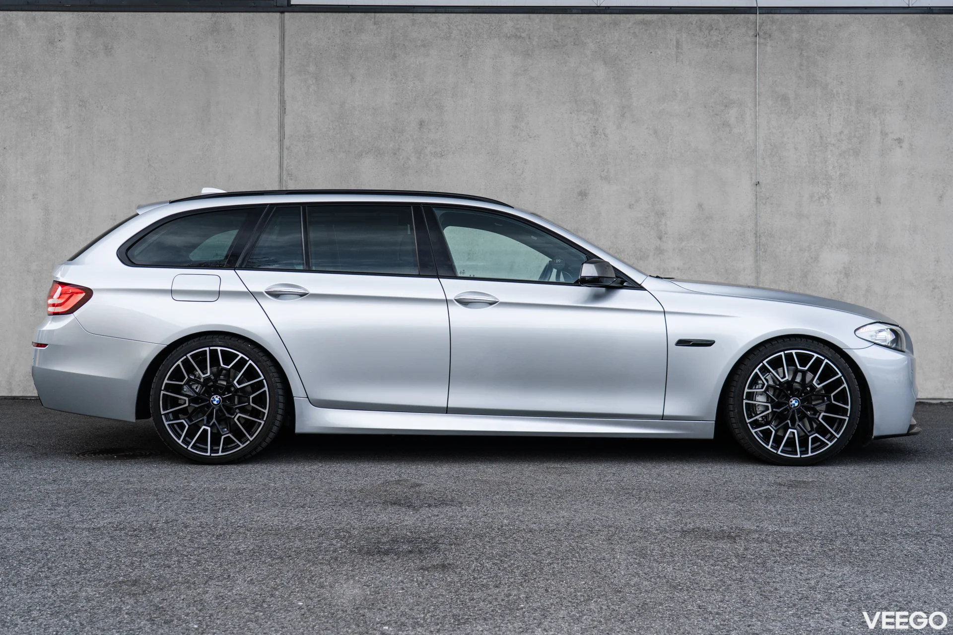 BMW M550 M550xd 3.0 280kW
