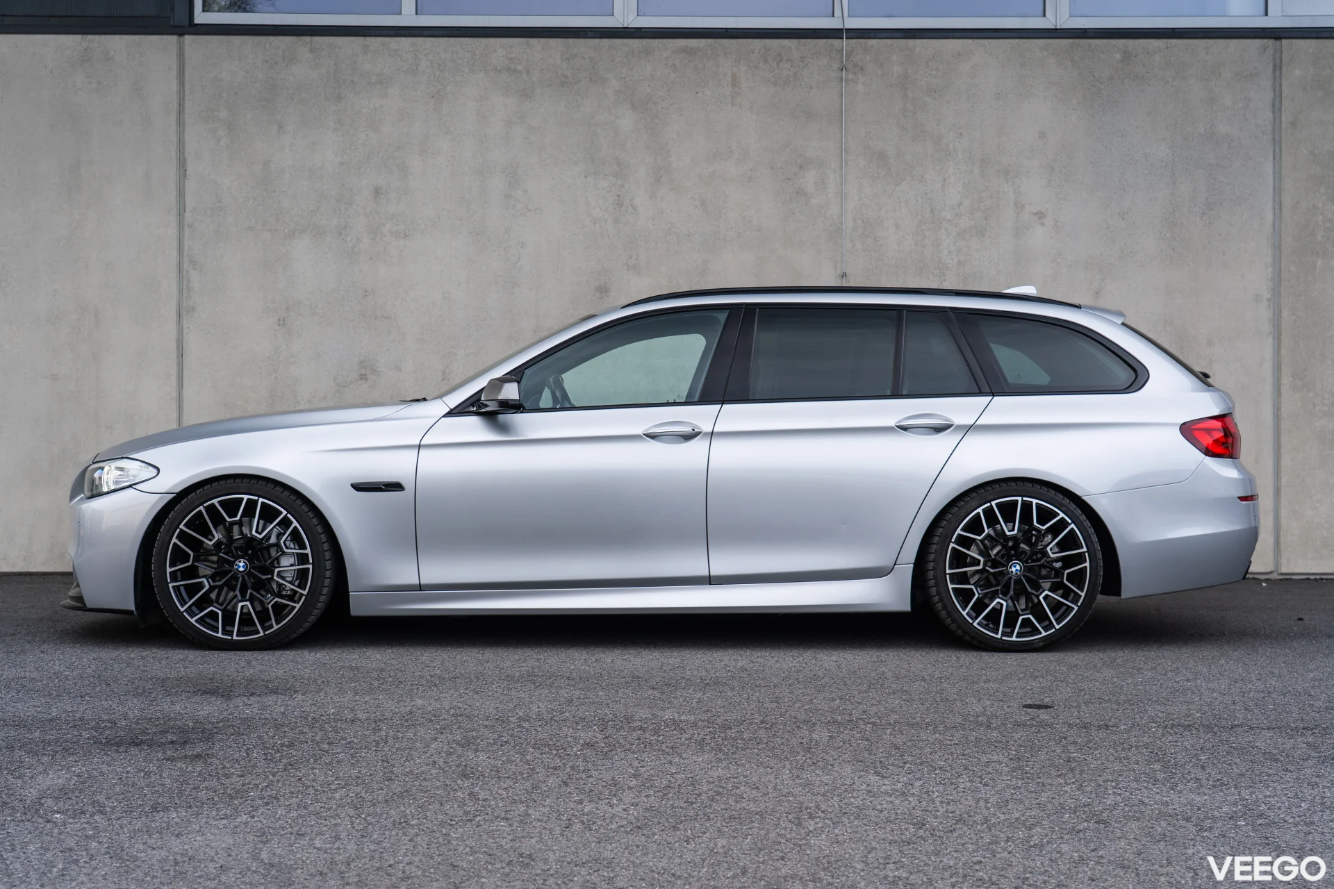 BMW M550 M550xd 3.0 280kW