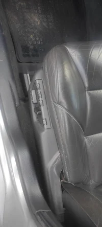 Volvo V70 136kW thumbnail