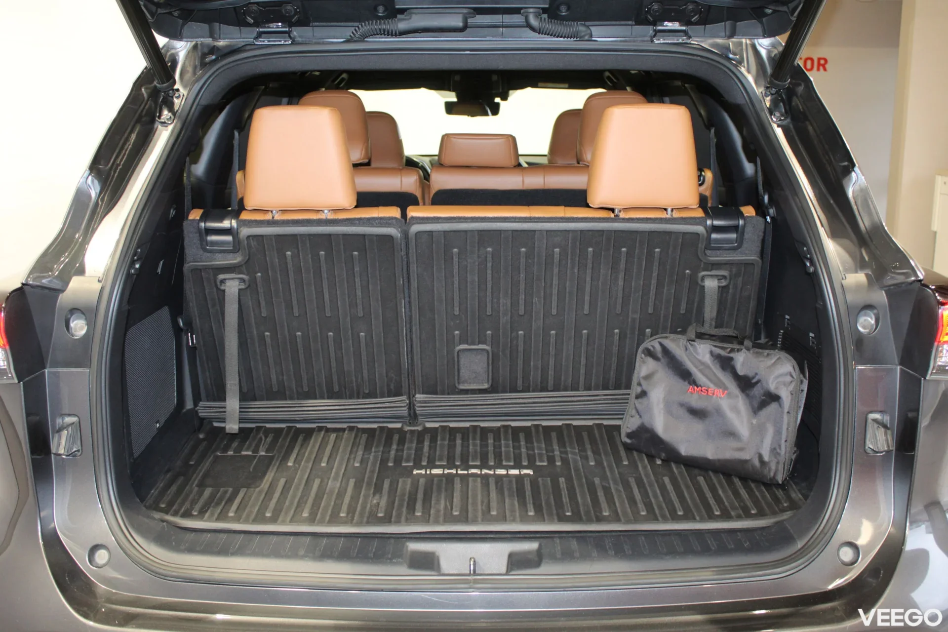 Toyota Highlander Premium AWD 2.5 140kW