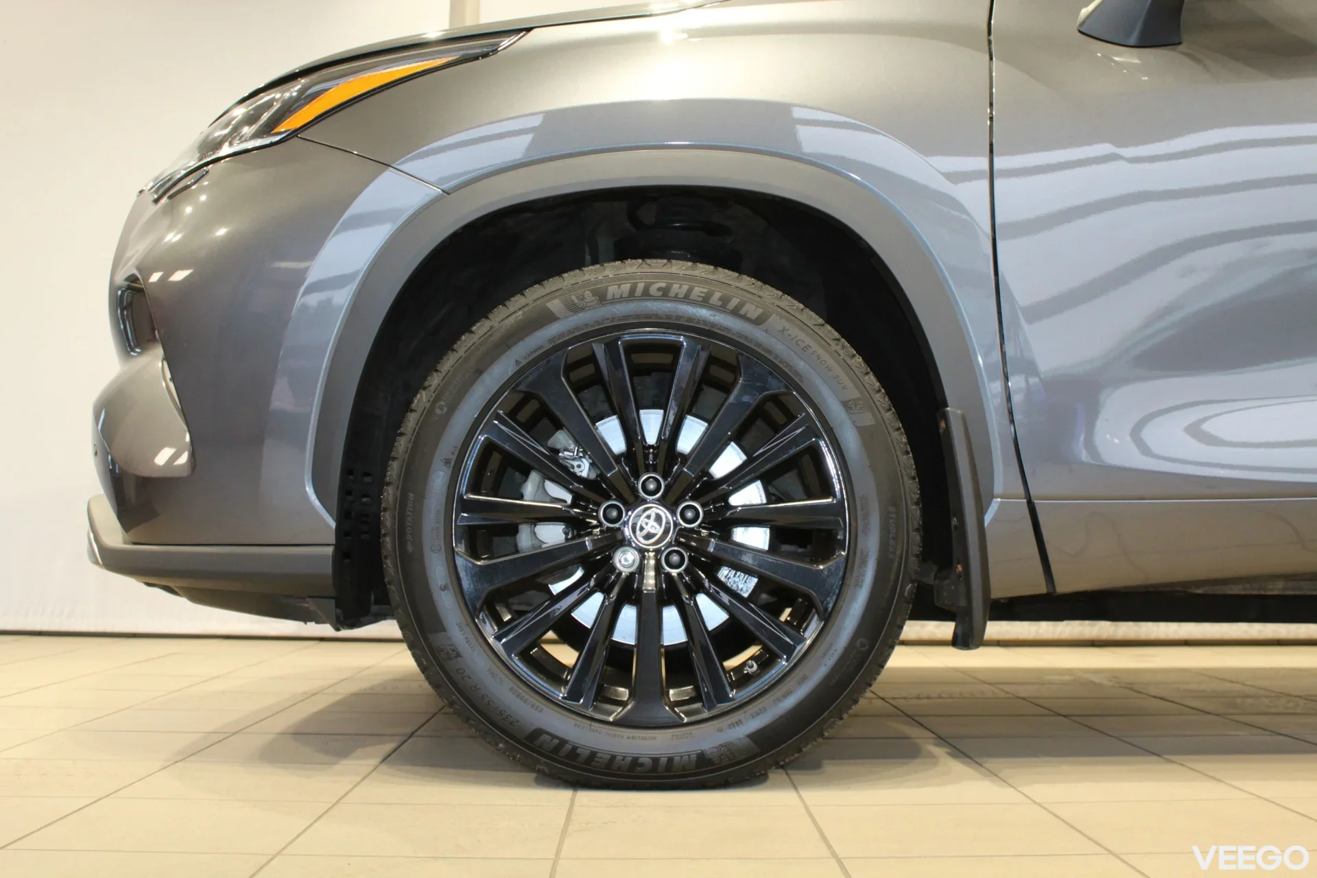 Toyota Highlander Premium AWD 2.5 140kW