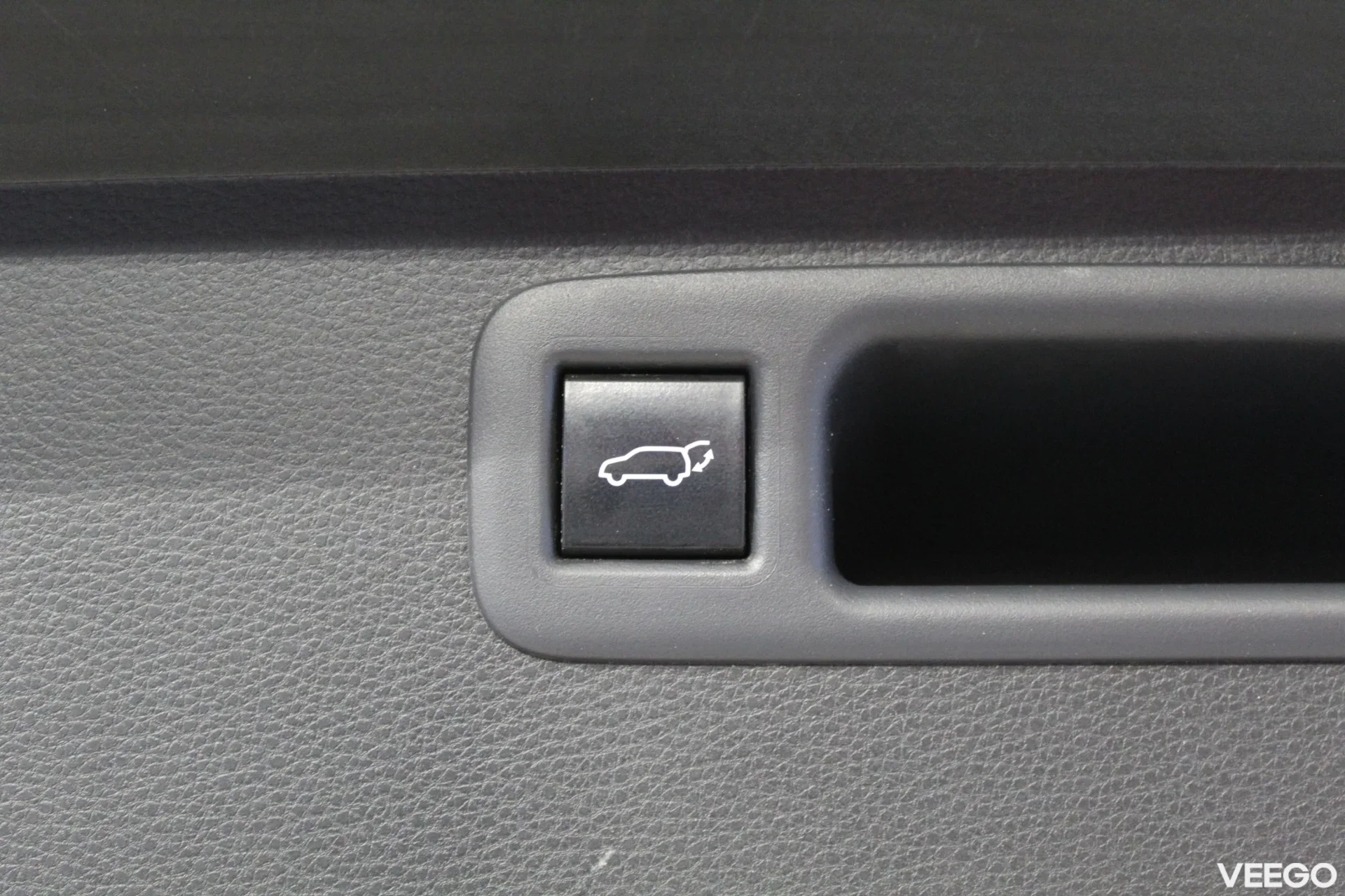 Toyota Highlander Premium AWD 2.5 140kW
